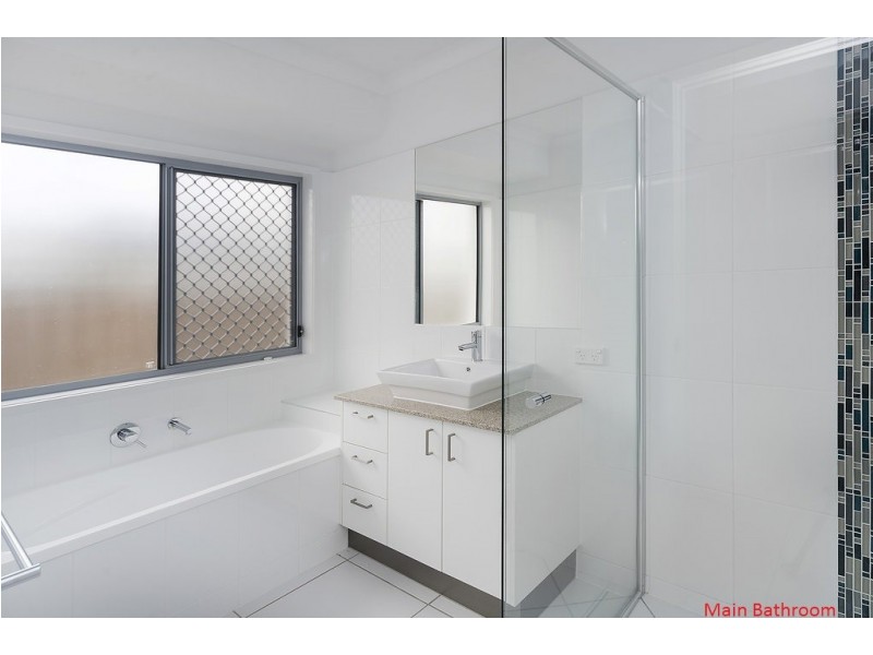 7 Mala Court, Coomera QLD 4209