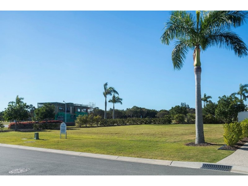 7687 Fairway Boulevard, Hope Island QLD 4212