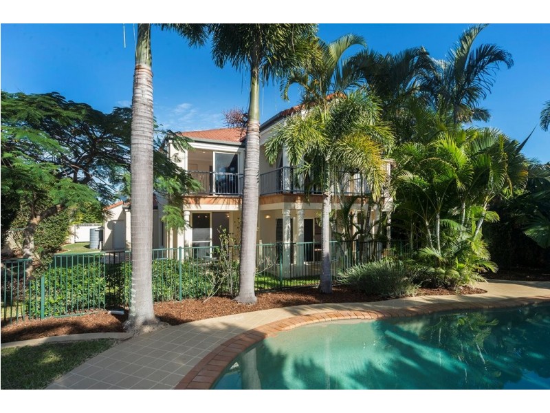 3161 Riverleigh Drive, Hope Island QLD 4212