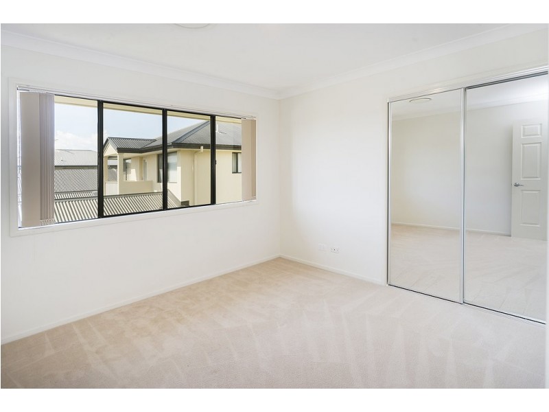 91/19 Santa Barbara Road, Hope Island QLD 4212