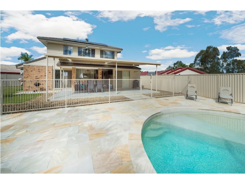 5 Island Court, Merrimac QLD 4226