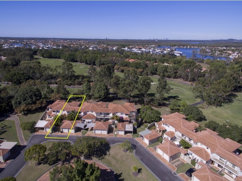 8112 Magnolia Gardens Court, Hope Island QLD 4212