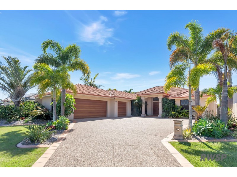 35 Ferrymans Court, Helensvale QLD 4212