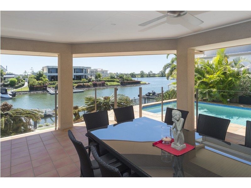 35 Ferrymans Court, Helensvale QLD 4212