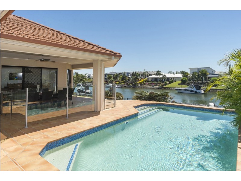 35 Ferrymans Court, Helensvale QLD 4212