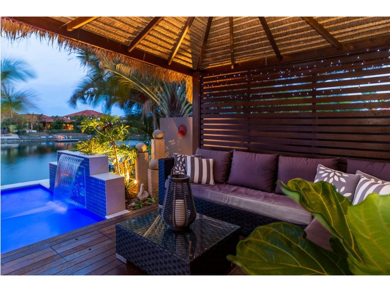 19 Sabrina Avenue, Helensvale QLD 4212