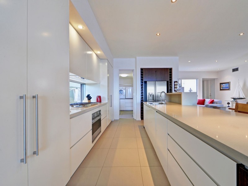 7527 Springfield Drive, Hope Island QLD 4212