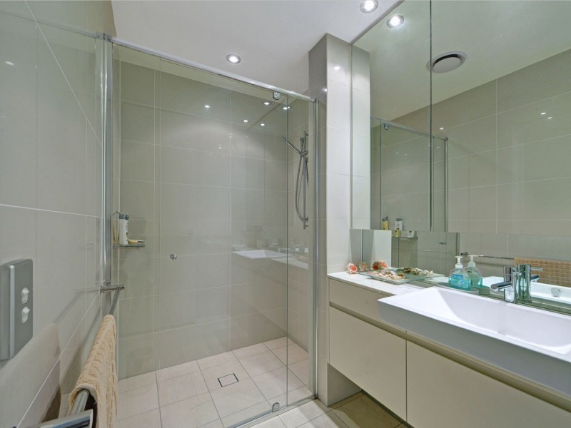 7527 Springfield Drive, Hope Island QLD 4212