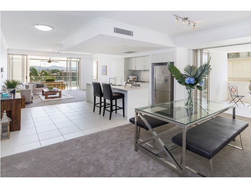 1797/1 Rialto Quay Drive, Hope Island QLD 4212