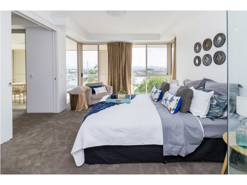 1797/1 Rialto Quay Drive, Hope Island QLD 4212