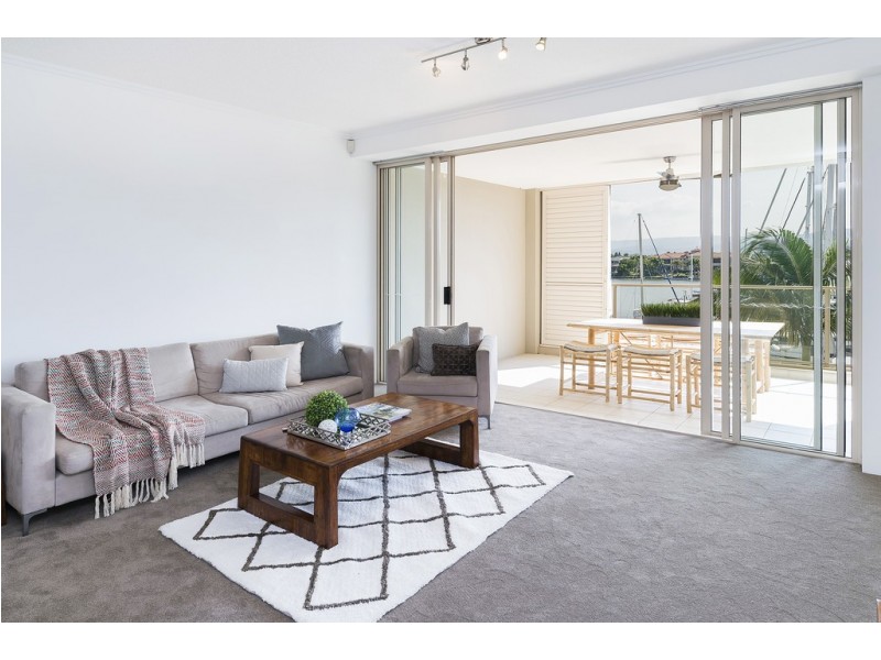 1797/1 Rialto Quay Drive, Hope Island QLD 4212