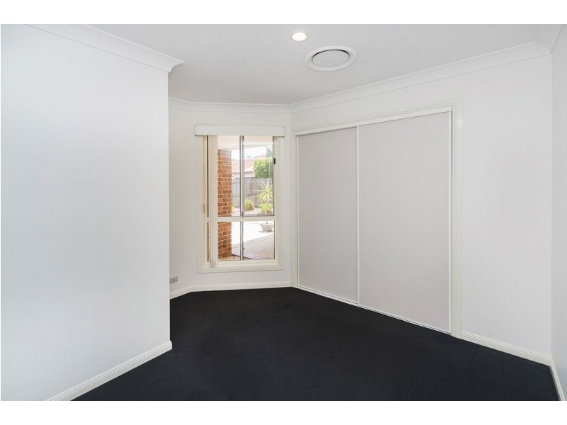 59 Lakeshore Drive, Helensvale QLD 4212