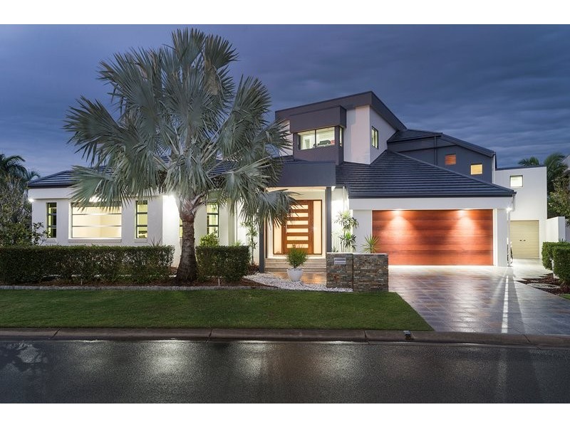 2527 Gracemere Circuit West, Hope Island QLD 4212