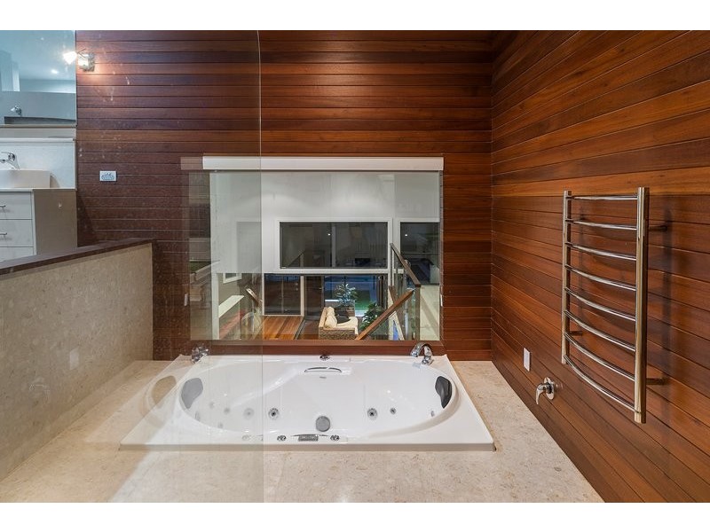 2527 Gracemere Circuit West, Hope Island QLD 4212