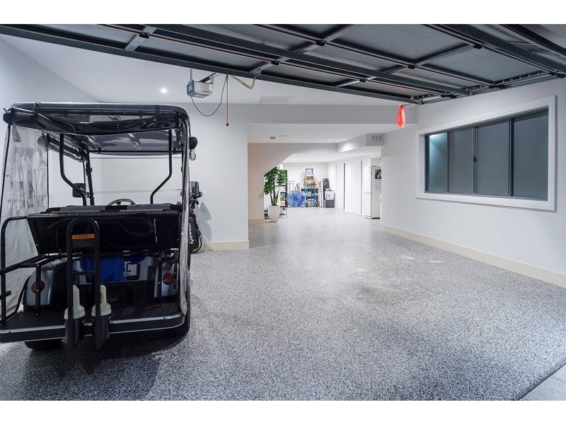 2527 Gracemere Circuit West, Hope Island QLD 4212