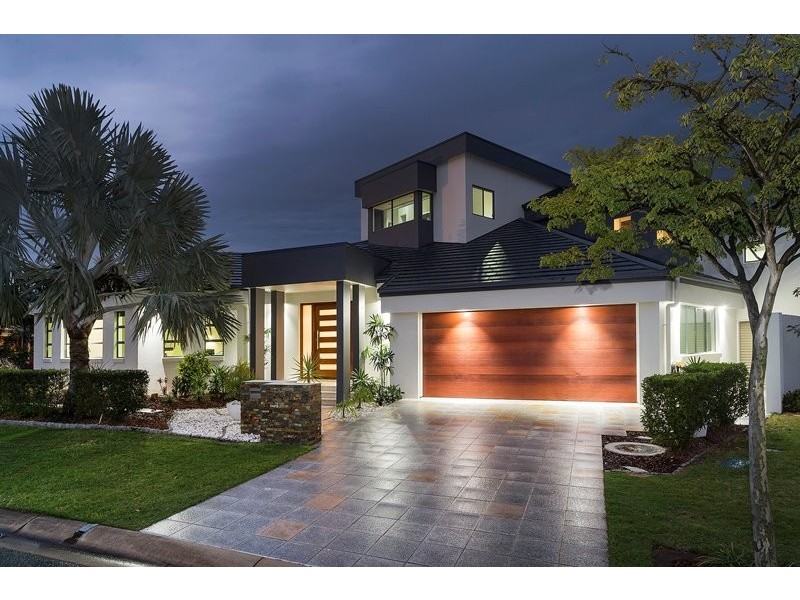 2527 Gracemere Circuit West, Hope Island QLD 4212