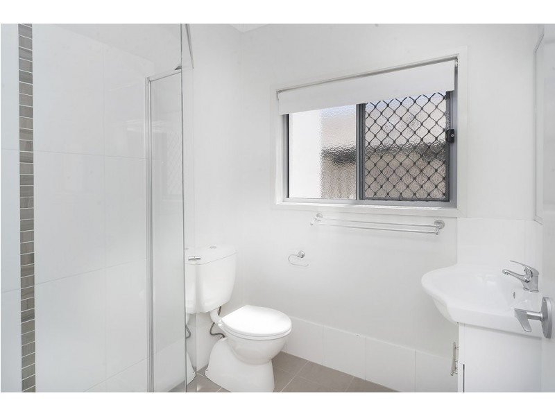 24 Galley Road, Hope Island QLD 4212