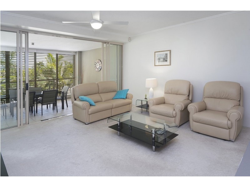 1742/1 Rialto Quay Drive, Hope Island QLD 4212