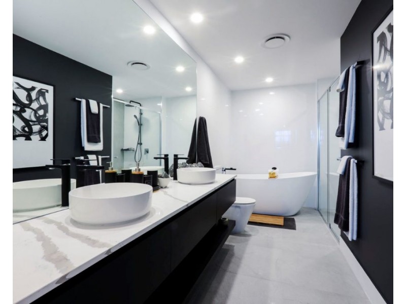 Biggera Waters QLD 4216