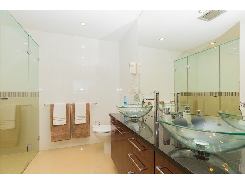 1721 Rialto Quay Drive, Hope Island QLD 4212