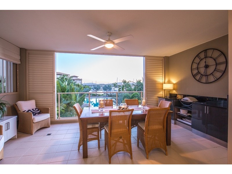 1721 Rialto Quay Drive, Hope Island QLD 4212