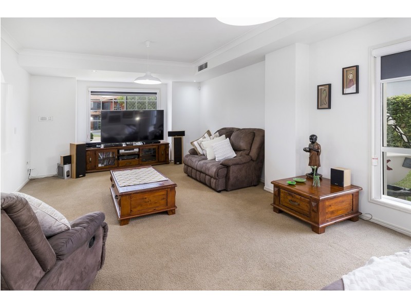 20 Wisemans Court, Helensvale QLD 4212