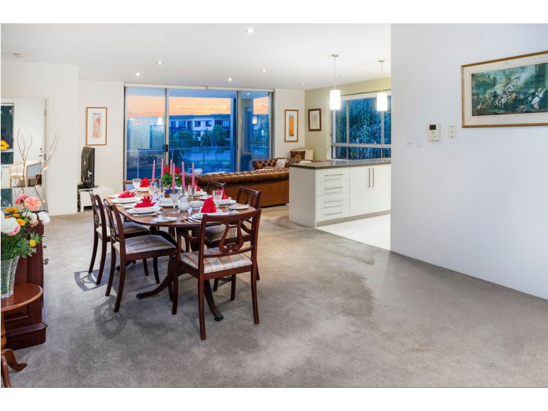 228/3-5 Pendraat Parade ‘Ilanah Aqua’, Hope Island QLD 4212