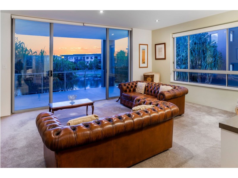 228/3-5 Pendraat Parade ‘Ilanah Aqua’, Hope Island QLD 4212