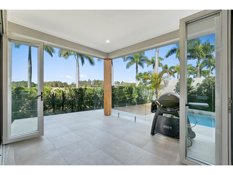 7842 Pavilions Place, Hope Island QLD 4212