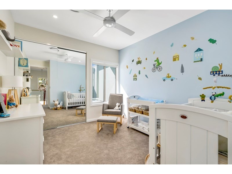 7842 Pavilions Place, Hope Island QLD 4212