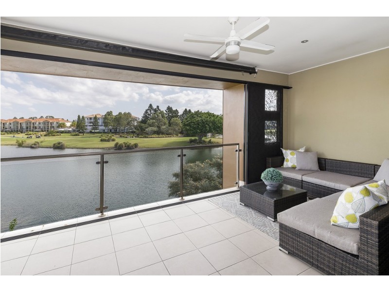 6091 Lugano Drive, Hope Island QLD 4212