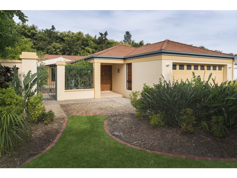 2018 Gracemere Gardens Circut, Hope Island QLD 4212