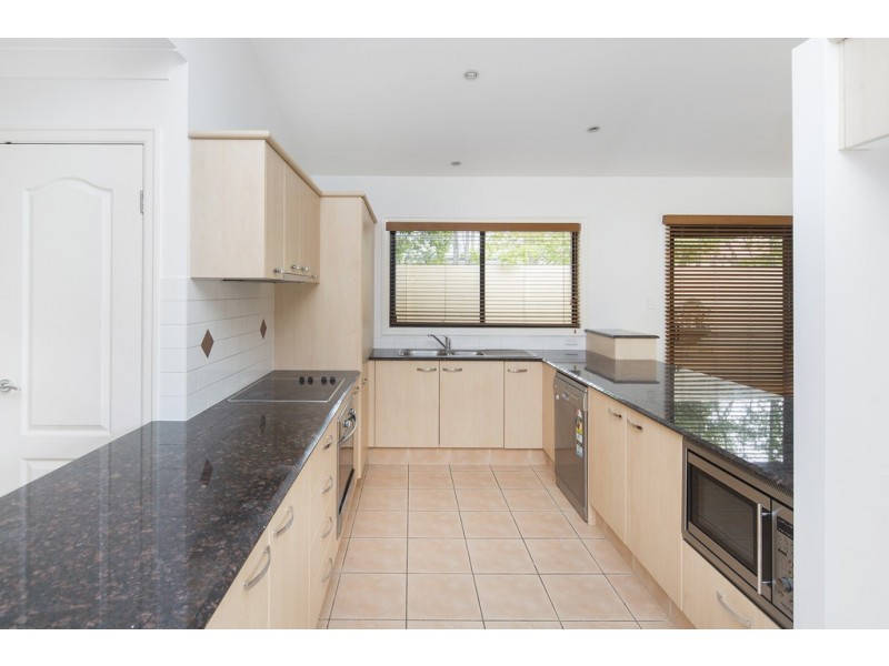 2018 Gracemere Gardens Circut, Hope Island QLD 4212