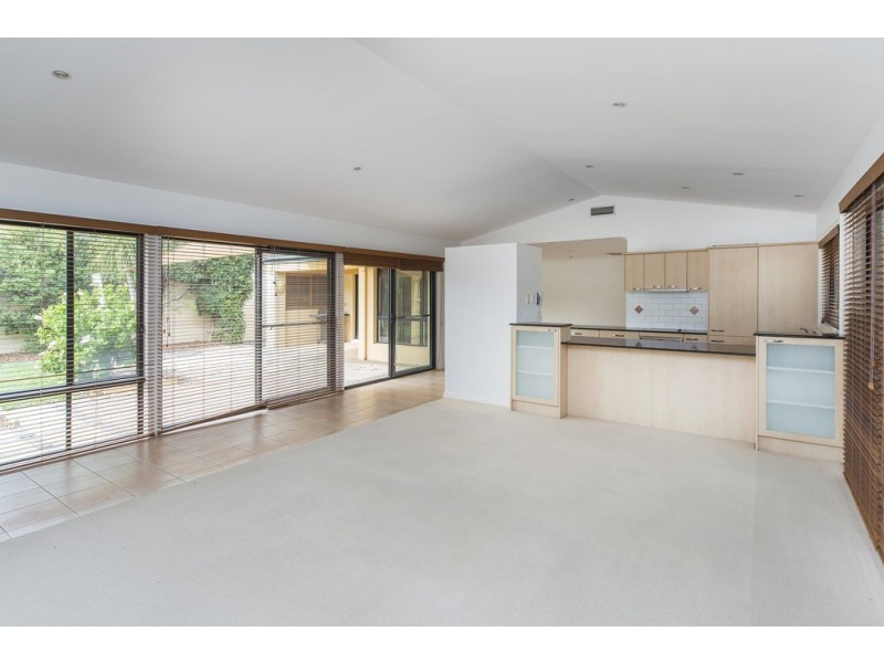 2018 Gracemere Gardens Circut, Hope Island QLD 4212