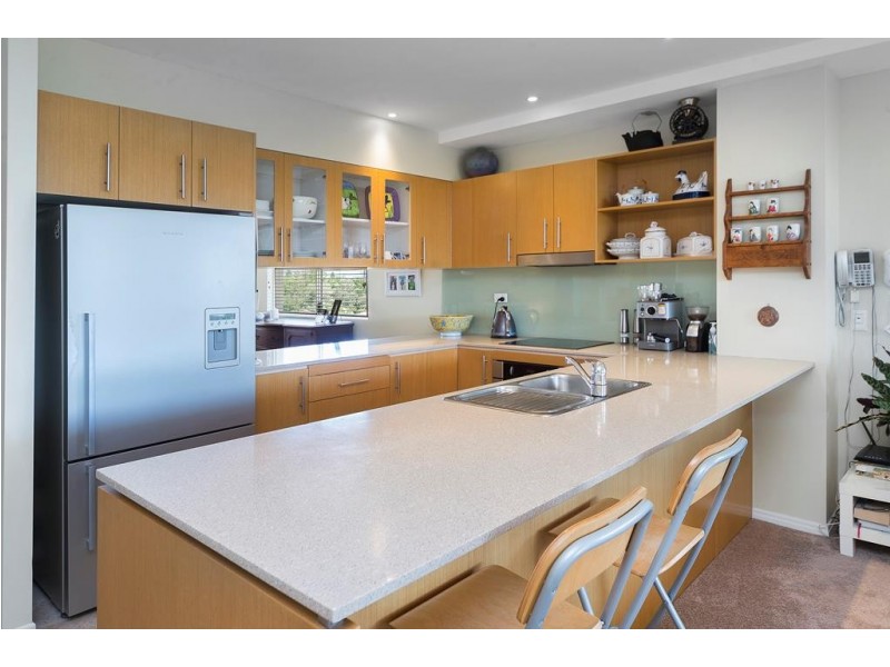 8436 Magnolia Drive East, Hope Island QLD 4212