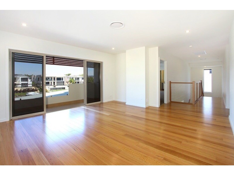 63 Southaven Drive, Helensvale QLD 4212