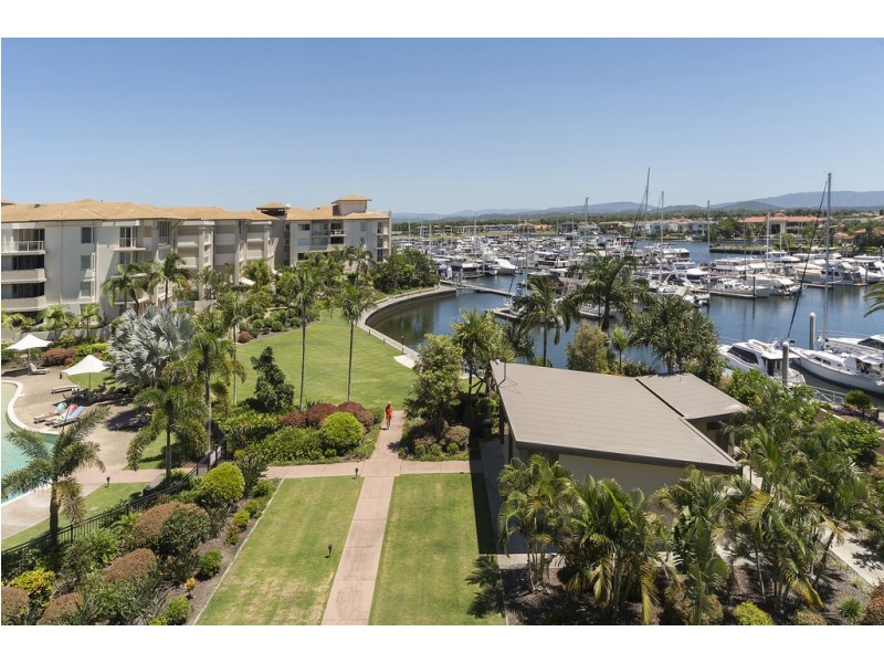1713 Rialto Quay Drive, Hope Island QLD 4212