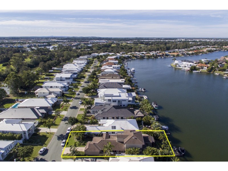 104 The Peninsula, Helensvale QLD 4212