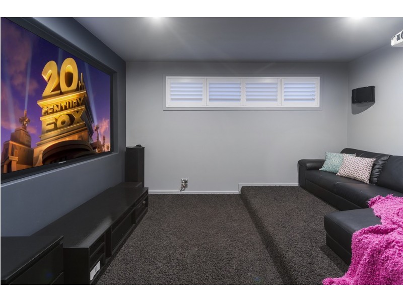 7657 Fairway Boulevard, Hope Island QLD 4212