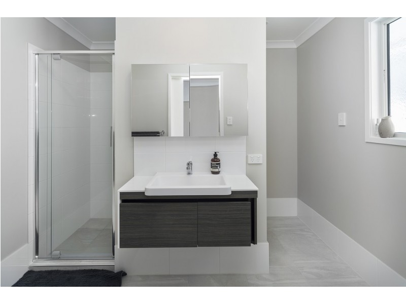 65 Harbour Rise, Hope Island QLD 4212