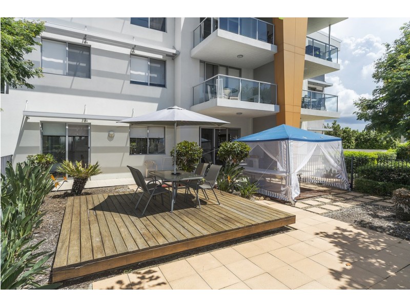 913/64-68 Sickle Avenue, Hope Island QLD 4212