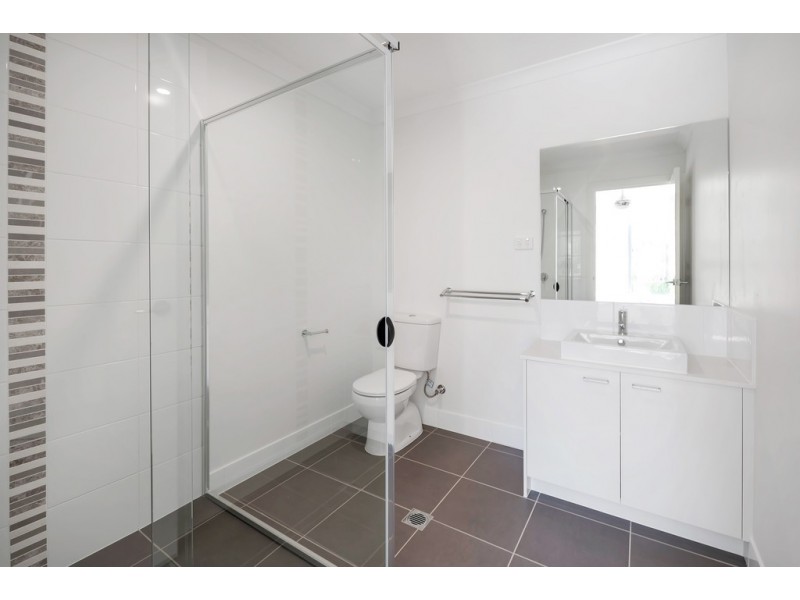7/37 Azure Way, Hope Island QLD 4212
