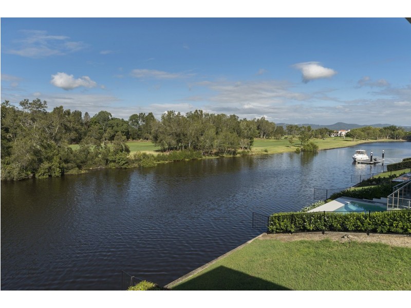 7611 Fairway Boulevard, Hope Island QLD 4212