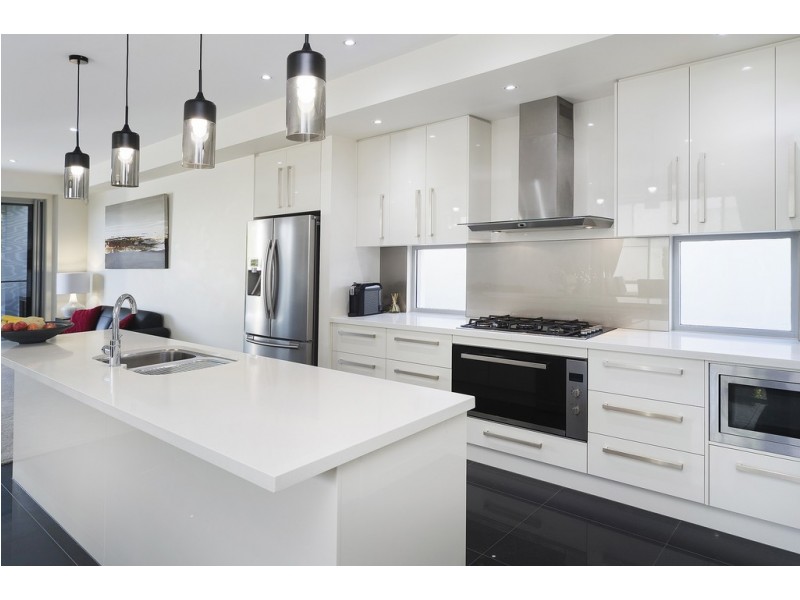7611 Fairway Boulevard, Hope Island QLD 4212