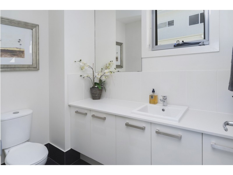 7611 Fairway Boulevard, Hope Island QLD 4212