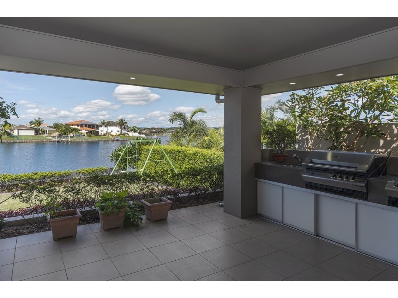 126 The Peninsula, Helensvale QLD 4212