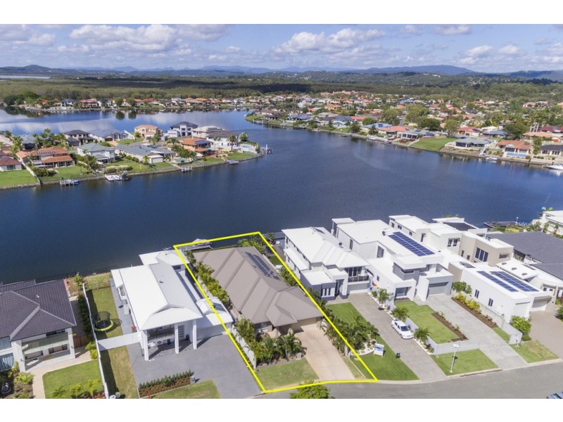 126 The Peninsula, Helensvale QLD 4212