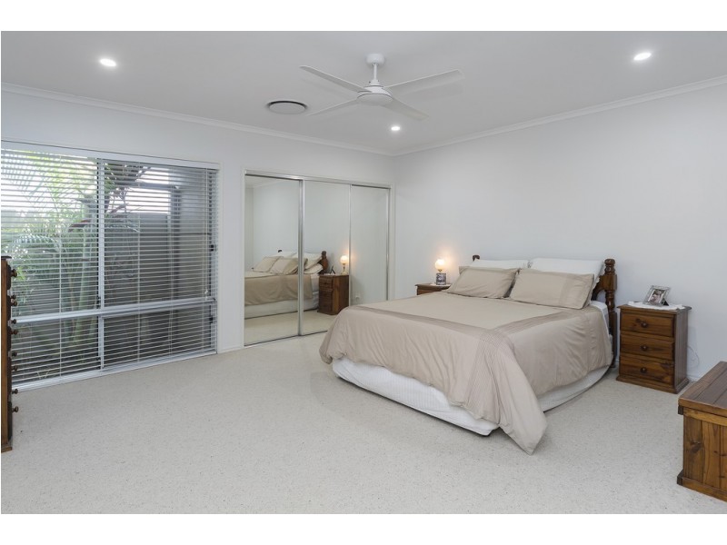 126 The Peninsula, Helensvale QLD 4212