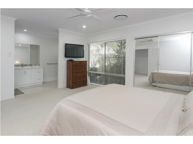 126 The Peninsula, Helensvale QLD 4212