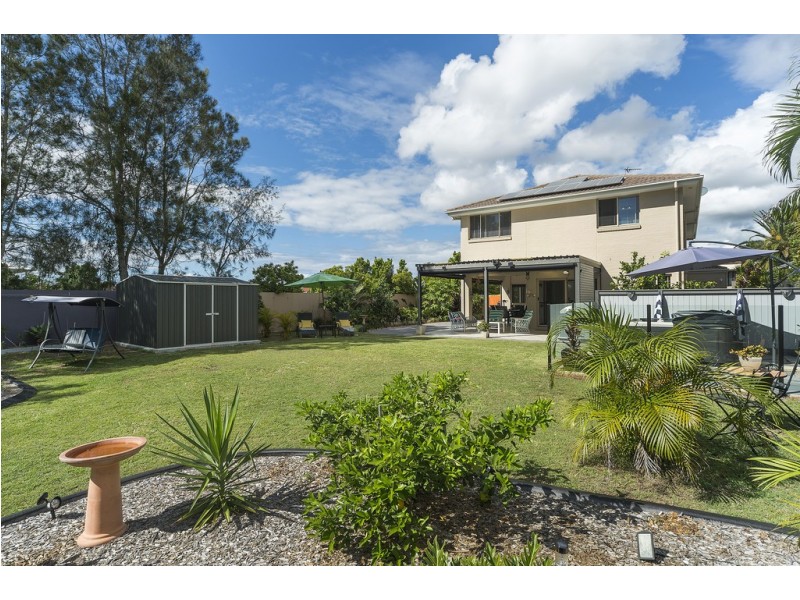 13 The Peninsula, Helensvale QLD 4212